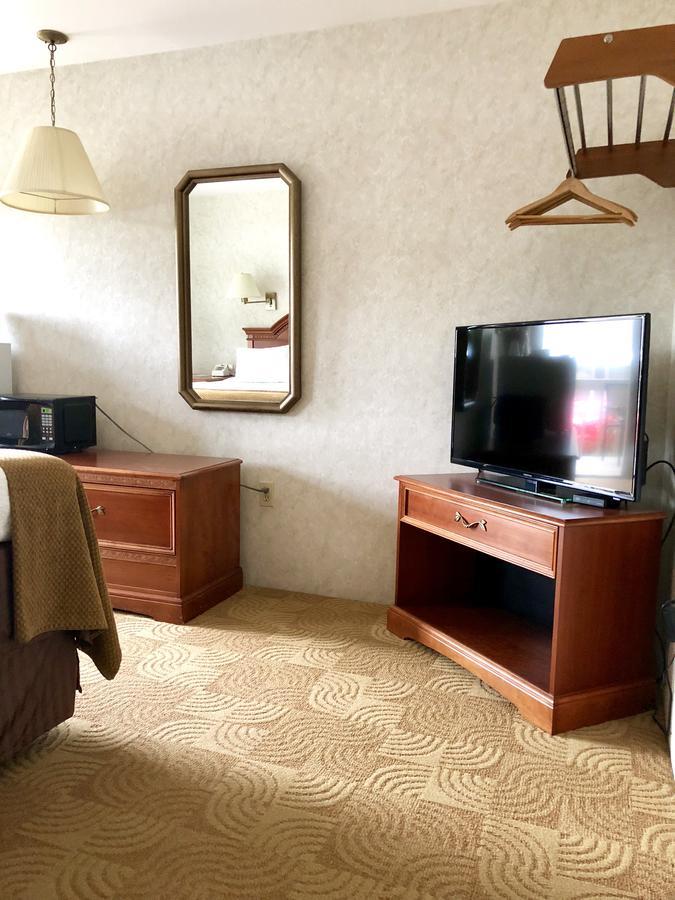 Lyn Aire Motel - レイク・ジョージ 部屋 写真